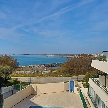 - 4 Pers, 36 M2, 2/1 * Sète